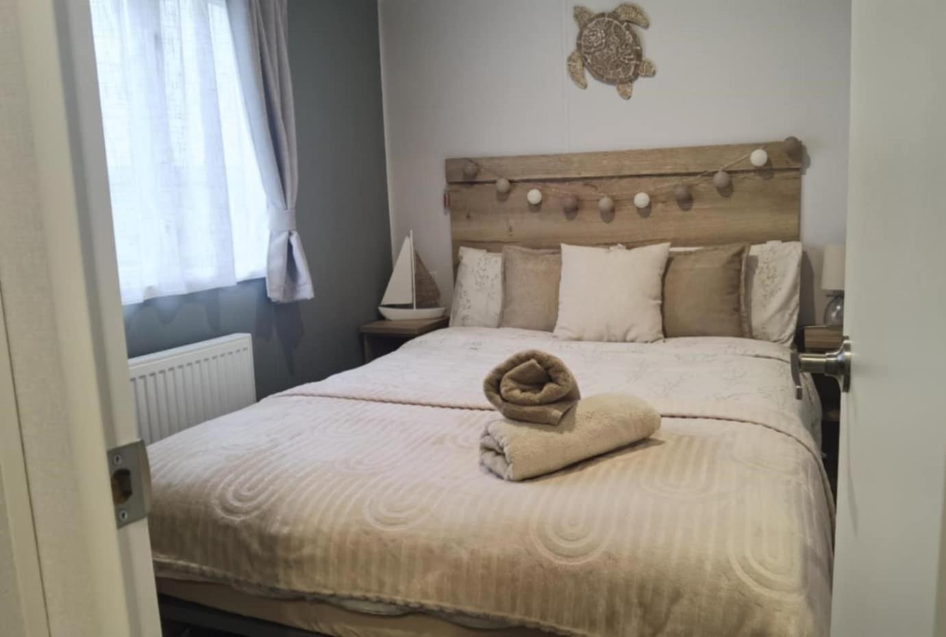 Big Boss Caravan-Camber Sands, Free Wi-Fi, Netflix, Parking Exterior photo