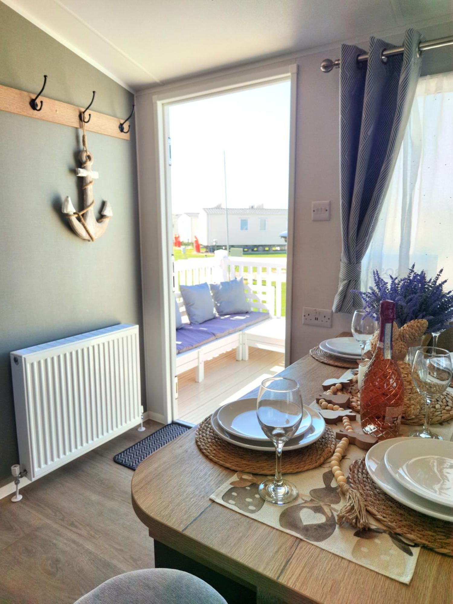 Big Boss Caravan-Camber Sands, Free Wi-Fi, Netflix, Parking Exterior photo